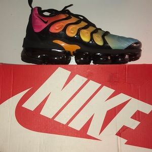 Air VaporMax Plus (Bleached Aqua)